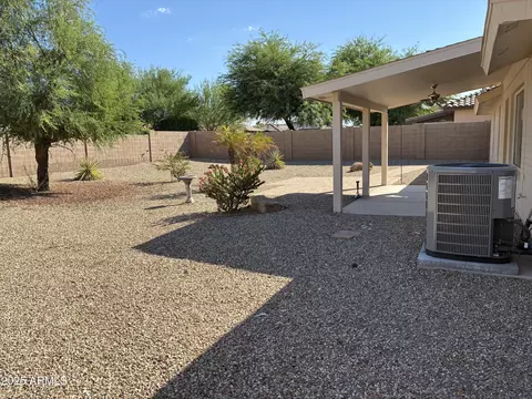 Exterior - 11216 E Lakeview Cir, Mesa, AZ 85209 photo 4 of 8
