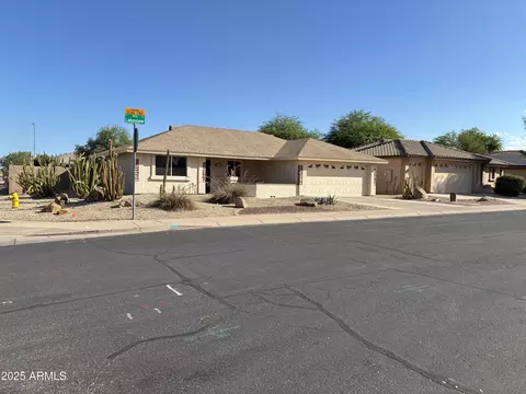 Exterior - 11216 E Lakeview Cir, Mesa, AZ 85209 photo 1 of 8