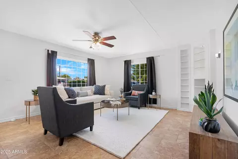Living - 1027 E 3rd Ave, Mesa, AZ 85204 photo 1 of 5