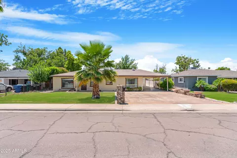 1027 E 3rd Ave, Mesa, AZ 85204