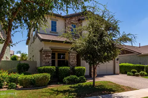 Exterior - 3543 E Appaloosa Rd, Gilbert, AZ 85296 photo 4 of 12