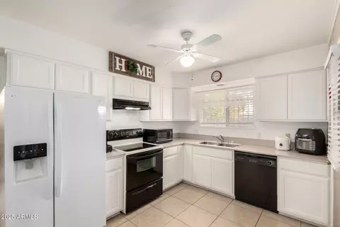 Kitchen - 6207 E University Dr, Mesa, AZ 85205 photo 1 of 4