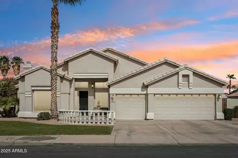 2032 E Sierra Madre Ave, Gilbert, AZ 85296 photo 2