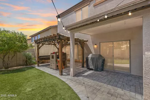 Exterior - 2351 W Hunter Ct, Phoenix, AZ 85085 photo 13 of 17