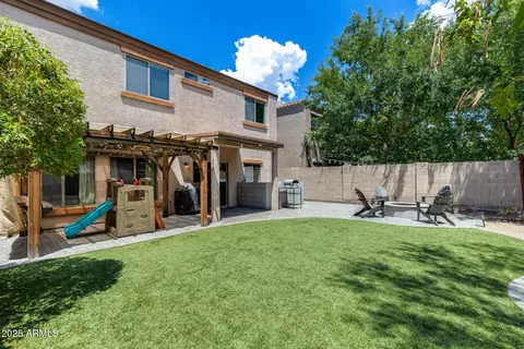 Exterior - 2351 W Hunter Ct, Phoenix, AZ 85085 photo 7 of 17