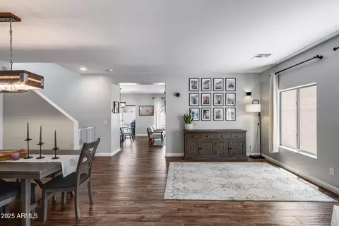 Entry Way - 2351 W Hunter Ct, Phoenix, AZ 85085 photo 2 of 6