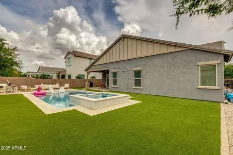 Exterior - 4268 E Comstock Dr, Gilbert, AZ 85296 photo 6 of 7