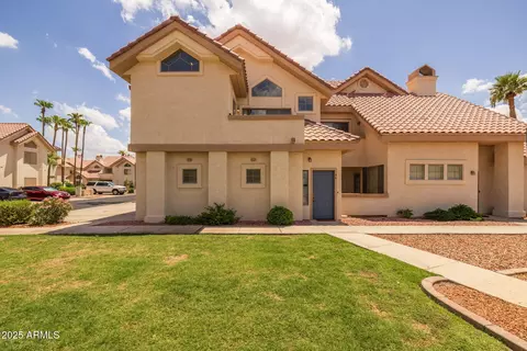 2801 N Litchfield Rd #44, Goodyear, AZ 85395