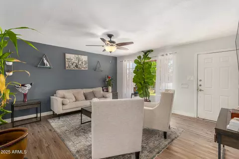 3243 W Marlette Ave, Phoenix, AZ 85017 photo 9