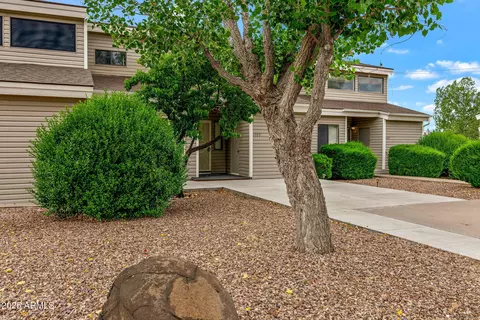 1989 Village Cir, Show Low, AZ 85901