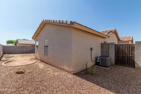 Exterior - 717 E Centre Ave, Buckeye, AZ 85326 photo 4 of 7
