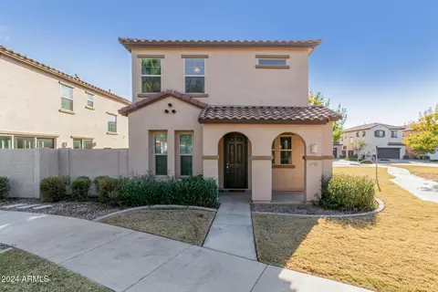3702 E Dogwood Dr, Chandler, AZ 85286