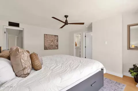 Bedroom - 1530 Earll Dr, Phoenix, AZ 85014 photo 3 of 3