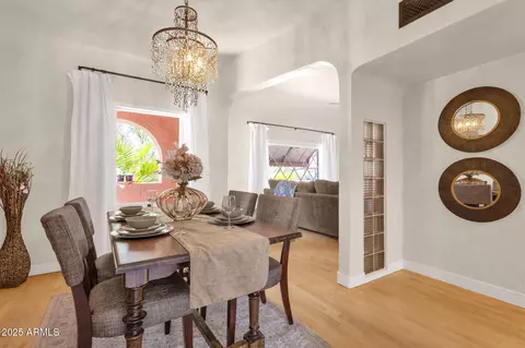 Dining - 1530 Earll Dr, Phoenix, AZ 85014 photo 1 of 3