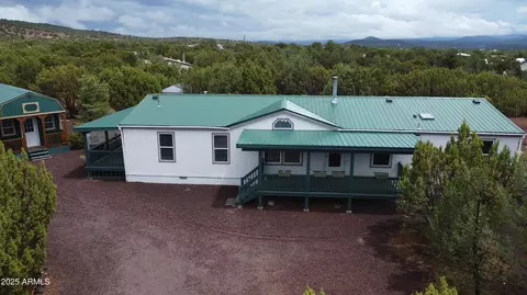28 Cr 3205 --, Vernon, AZ 85940