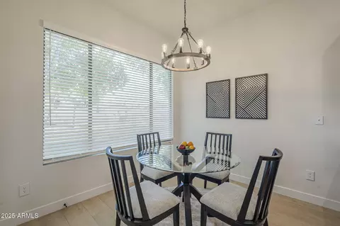 Dining - 1785 E Sereno Dr, Gilbert, AZ 85296 photo 6 of 7