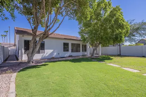 Exterior - 1785 E Sereno Dr, Gilbert, AZ 85296 photo 10 of 15