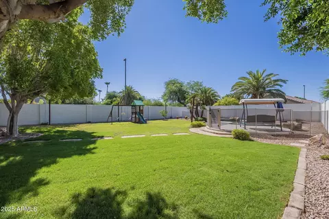 Exterior - 1785 E Sereno Dr, Gilbert, AZ 85296 photo 11 of 15