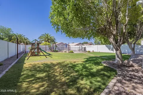 Exterior - 1785 E Sereno Dr, Gilbert, AZ 85296 photo 6 of 15