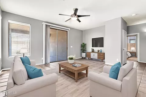 Living - 4310 E Dublin St, Gilbert, AZ 85295 photo 4 of 4