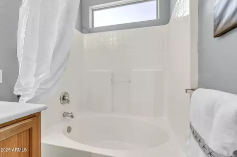 Bath - 4310 E Dublin St, Gilbert, AZ 85295 photo 2 of 4