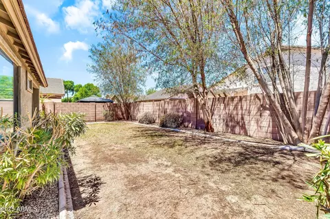 Exterior - 4310 E Dublin St, Gilbert, AZ 85295 photo 4 of 5