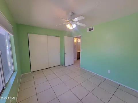 Bedroom - 2737 E Bluefield Ave, Phoenix, AZ 85032 photo 1 of 3