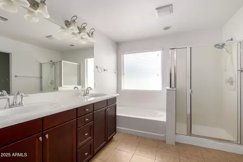 Bath - 3281 E Sheffield Rd, Gilbert, AZ 85296 photo 1 of 2