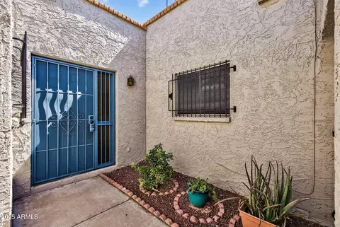 Exterior - 1172 E Cheryl Dr, Phoenix, AZ 85020 photo 2 of 8
