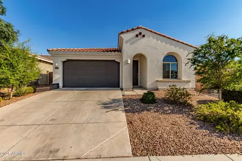 487 W Rainbow Bridge Ln, San Tan Valley, AZ 85140