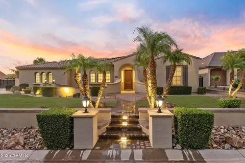 7030 E Ingram St, Mesa, AZ 85207
