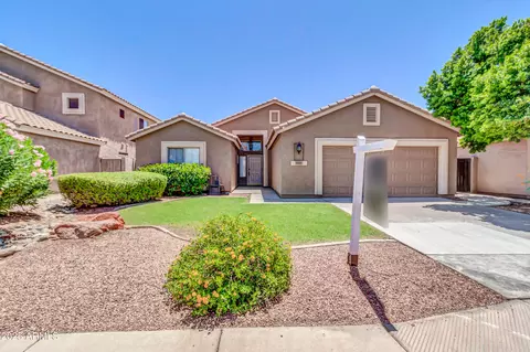1071 E Windsor Dr E, Gilbert, AZ 85296