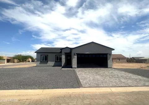 15931 S Fischer Pl, Arizona City, AZ 85123