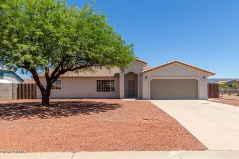 14309 S Amado Blvd, Arizona City, AZ 85123