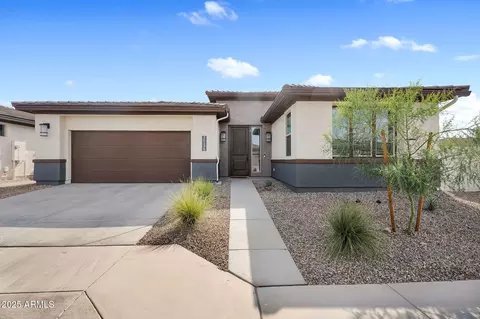 39175 N Kaden Ln, San Tan Valley, AZ 85140
