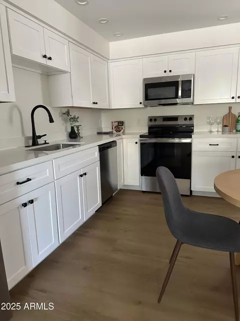 3517 E Blanche Dr, Phoenix, AZ 85032 photo 3