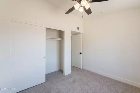 521 E Wickieup Ln, Phoenix, AZ 85024 photo 26