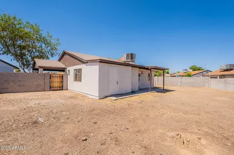 521 E Wickieup Ln, Phoenix, AZ 85024 photo 34