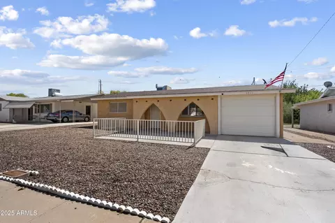 1511 S Grand Dr, Apache Junction, AZ 85120