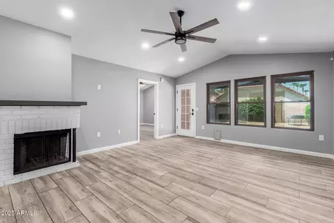 1534 E Mineral Rd, Gilbert, AZ 85234 photo 4