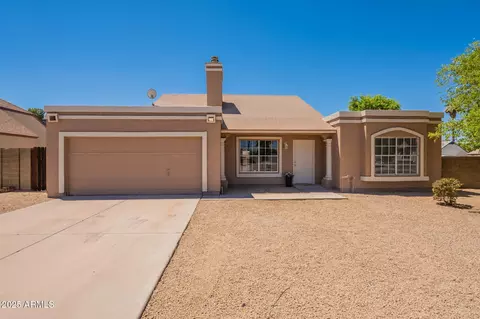 Exterior - 1505 E Divot Dr, Tempe, AZ 85283 photo 3 of 5