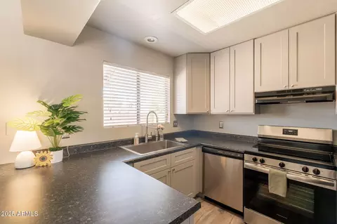 Kitchen - 1505 E Divot Dr, Tempe, AZ 85283 photo 1 of 3