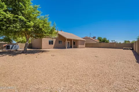 Exterior - 1505 E Divot Dr, Tempe, AZ 85283 photo 4 of 5
