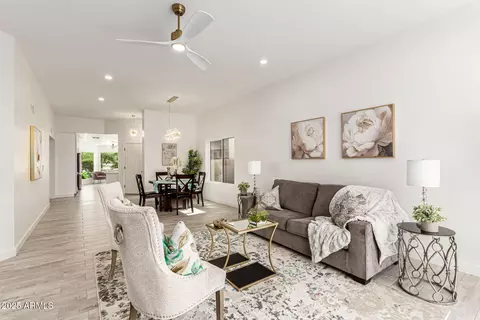 Living - 4116 E Lupine Ave, Phoenix, AZ 85028 photo 3 of 4