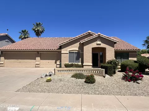 Exterior - 1182 E Harrison St, Gilbert, AZ 85295 photo 2 of 4