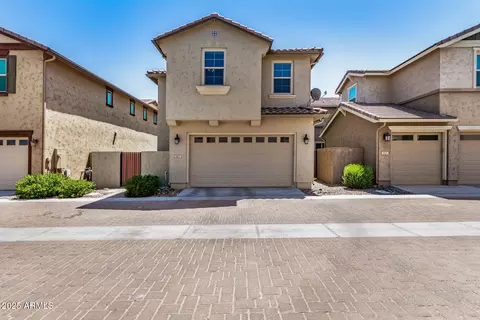 Exterior - 3907 E Perkinsville St, Gilbert, AZ 85295 photo 7 of 7