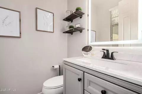 Bath - 3907 E Perkinsville St, Gilbert, AZ 85295 photo 1 of 5
