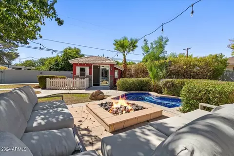 Exterior - 3841 Elm St, Phoenix, AZ 85018 photo 8 of 19