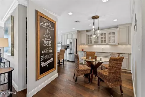 Dining - 3841 Elm St, Phoenix, AZ 85018 photo 3 of 4