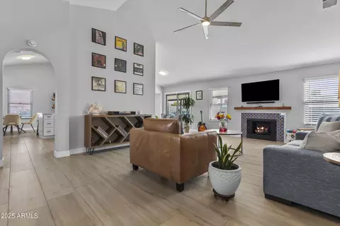 10024 S 46th St, Phoenix, AZ 85044 photo 7